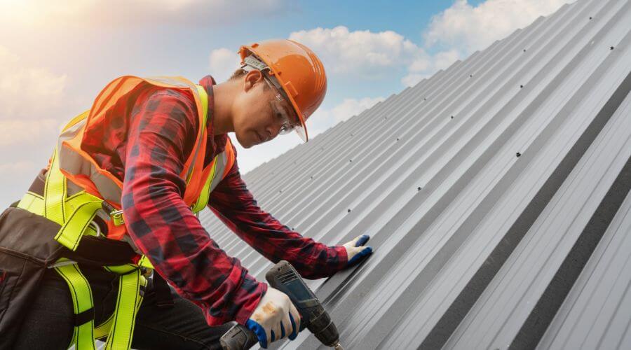 Expert top industrial roofings services in Columbus, IN